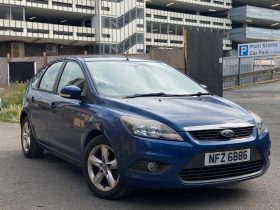 Ford Focus 1.6 Zetec Hatchback 5dr Petrol Manual (159 g/km, 99 bhp)